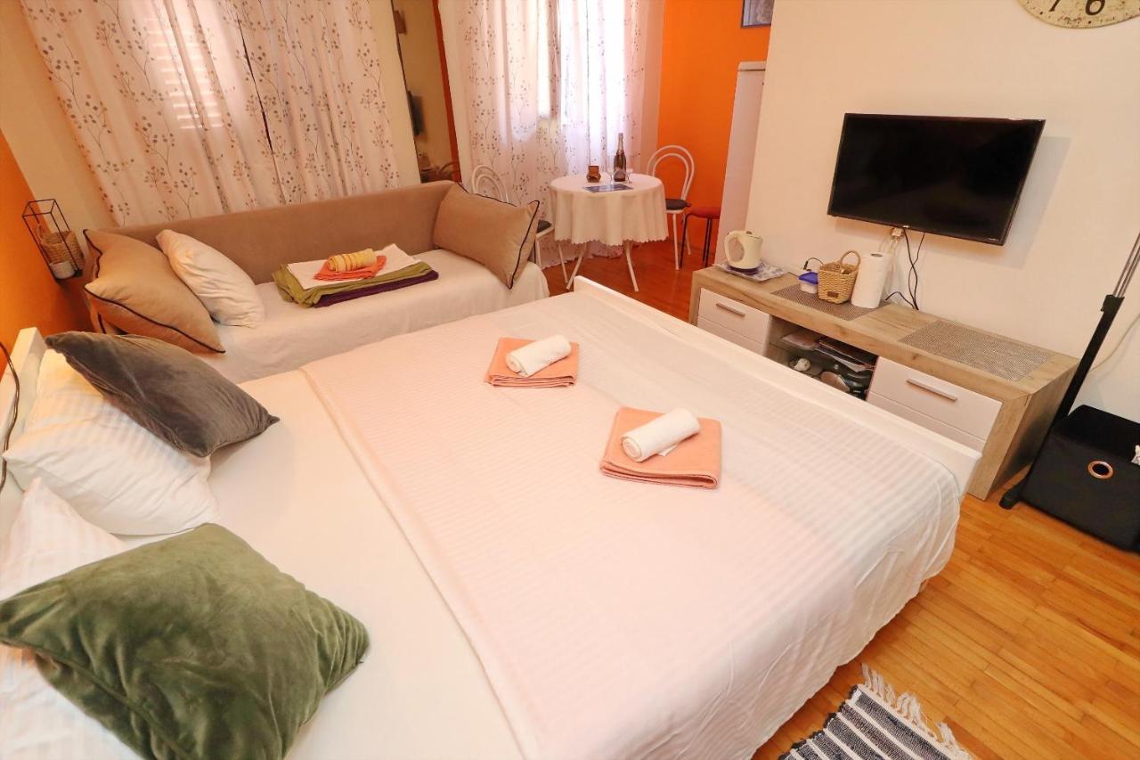 Guest House Jungher コルチュラ エクステリア 写真